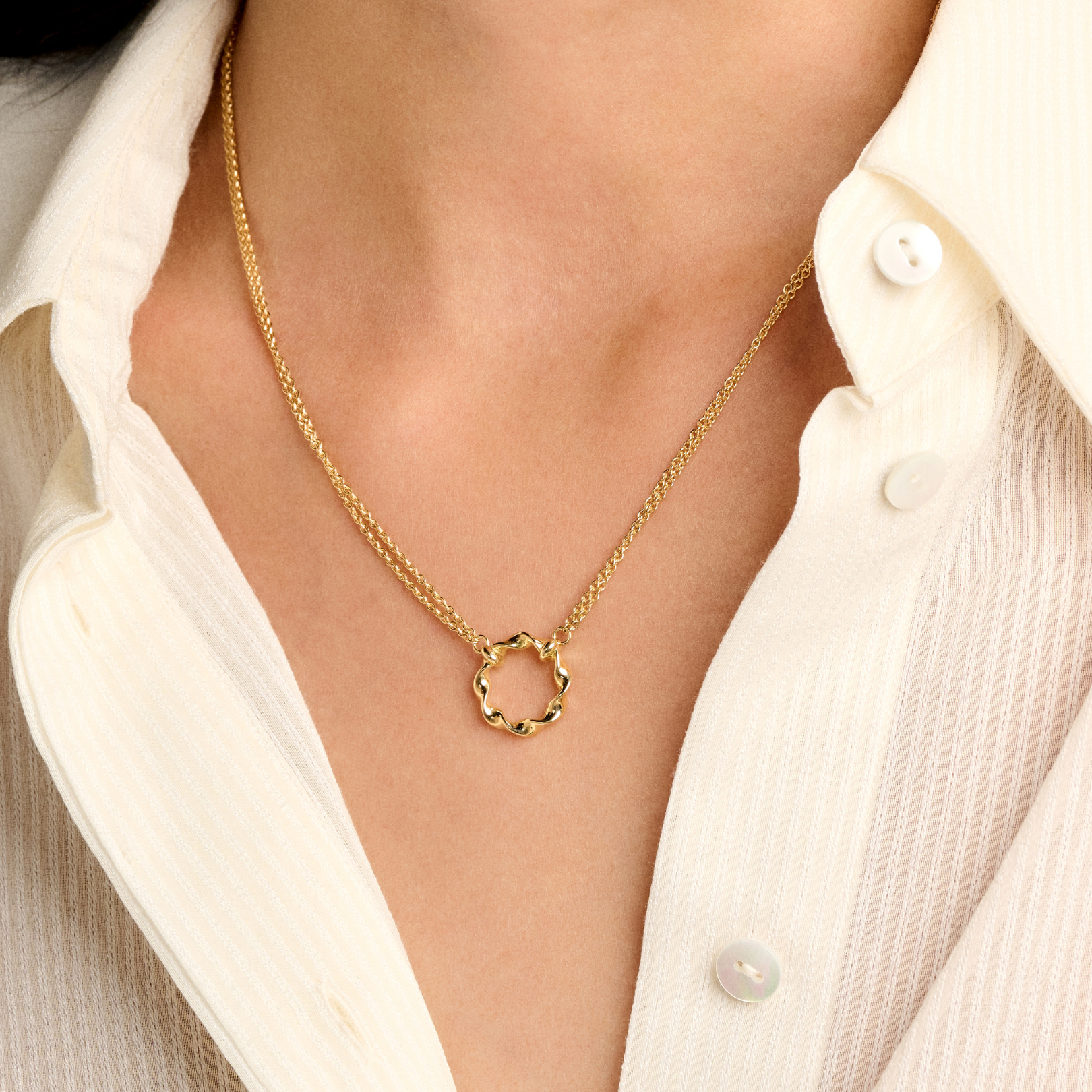 Chains & Pendants Collection